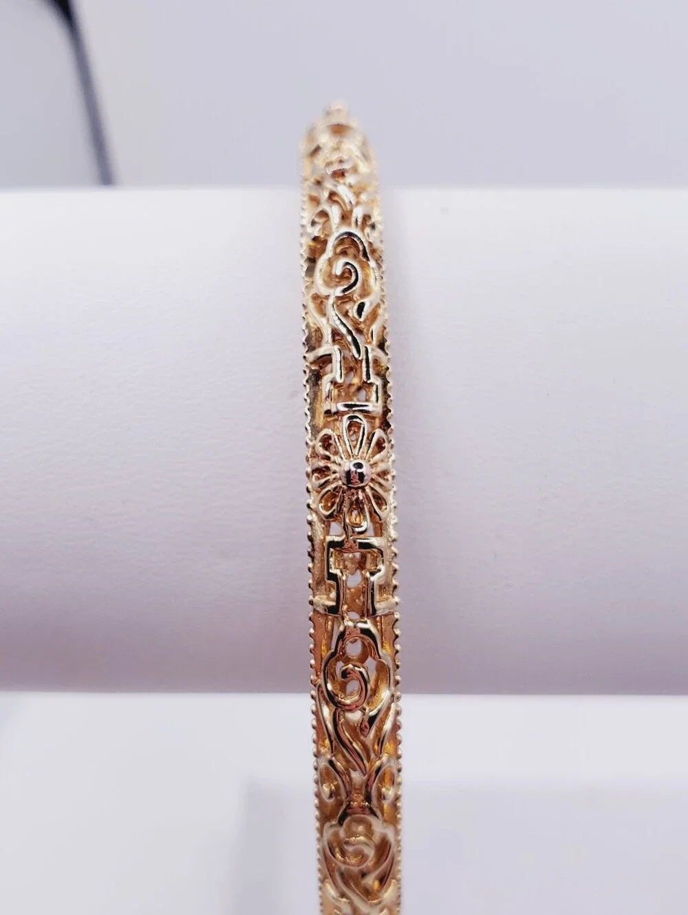 18k Yellow Gold - 925 Sterling Silver Flower Design Bangle Bracelet